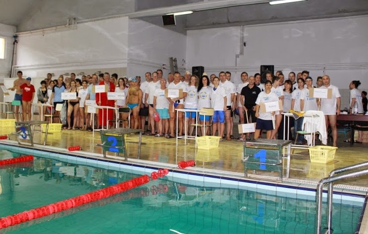 Triumf arădean la Cupa Euroregiunii DKMT la înot